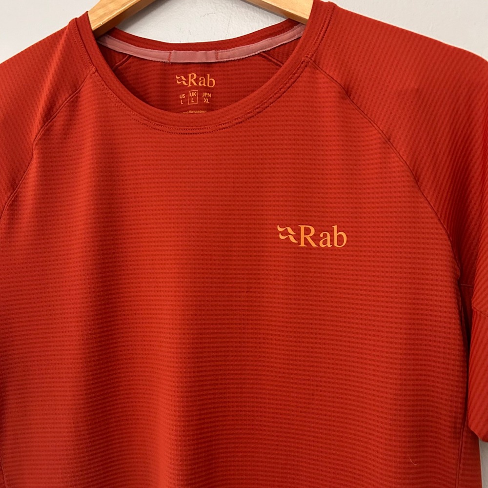 Rab Shirt‎ Mens Large Red Sonic QBL-01 Performance Running Tech Tee Stretch